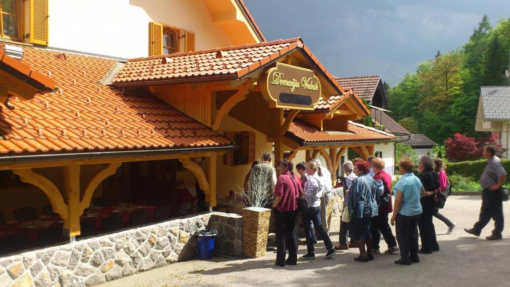 Domacija Vodnik & Apartments Cerklje na Gorenjskem Kültér fotó